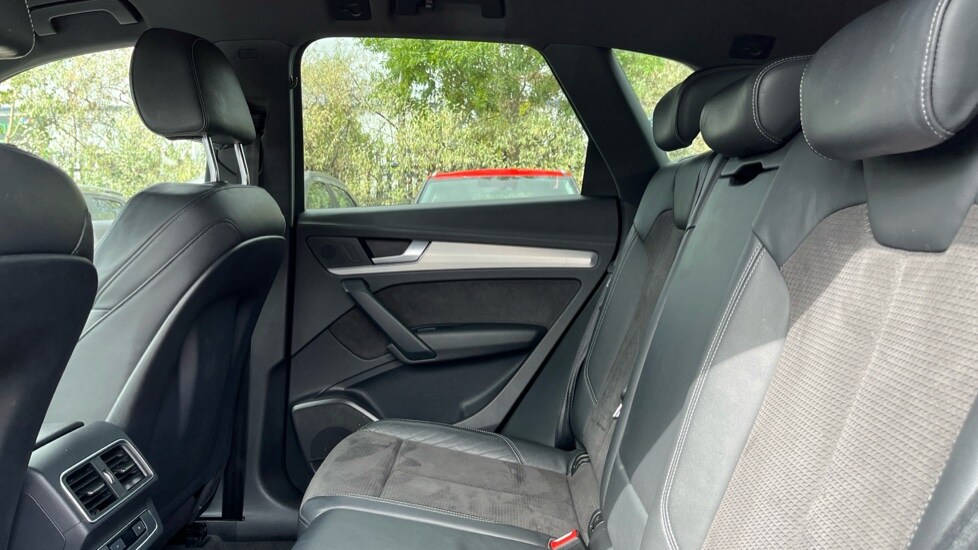 Used Audi Q5 2017 for sale - 76842207: Photo 14