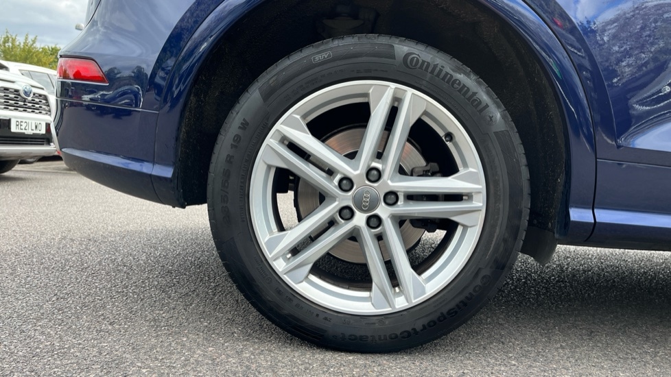 Used Audi Q5 2017 for sale - 76842207: Photo 19