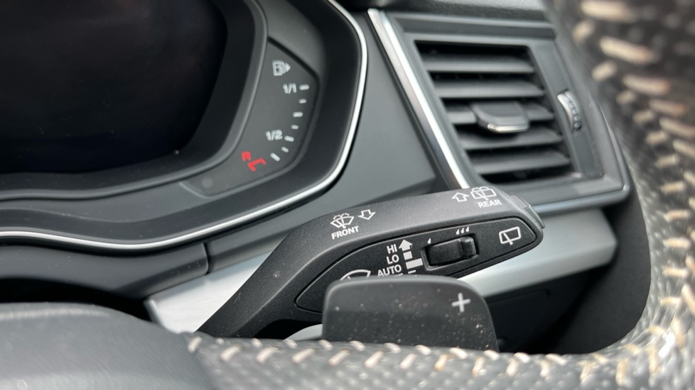 Used Audi Q5 2017 for sale - 76842207: Photo 23