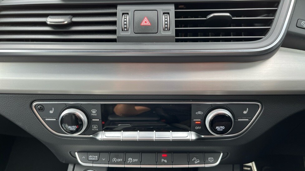 Used Audi Q5 2017 for sale - 76842207: Photo 33