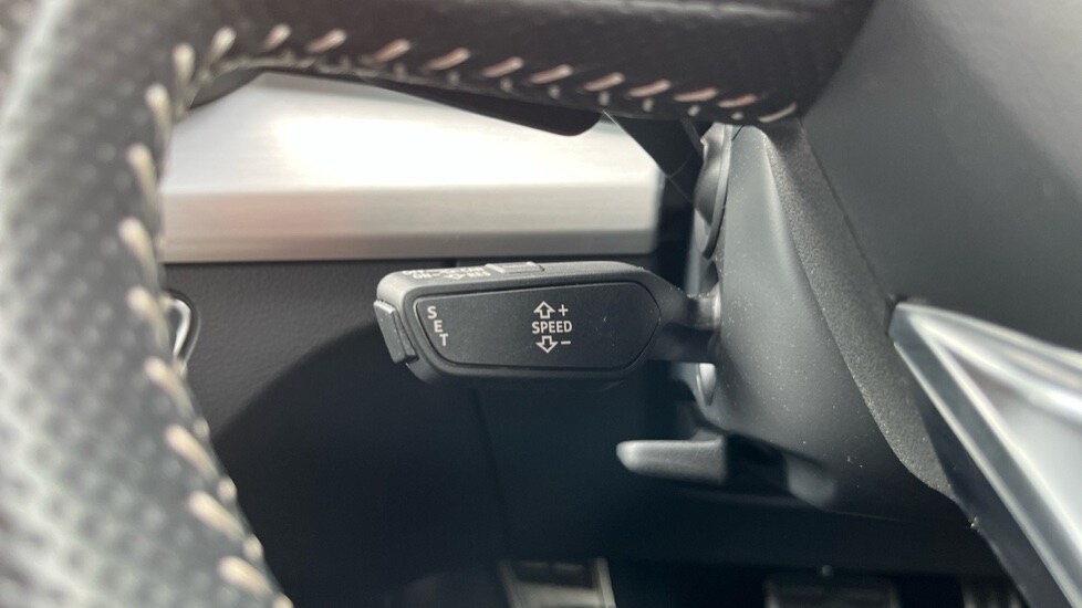 Used Audi Q5 2017 for sale - 76842207: Photo 38