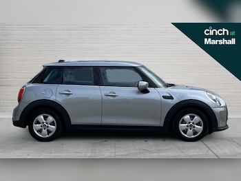 Used MINI Hatch 2022 for sale - 76321943: Photo 2