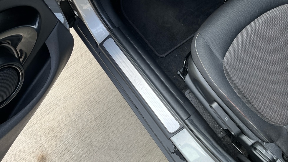 Used MINI Hatch 2022 for sale - 76321943: Photo 37