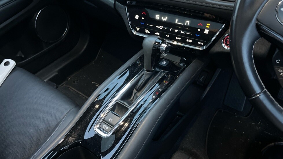 Used Honda HR-V 2020 for sale - 76841919: Photo 27