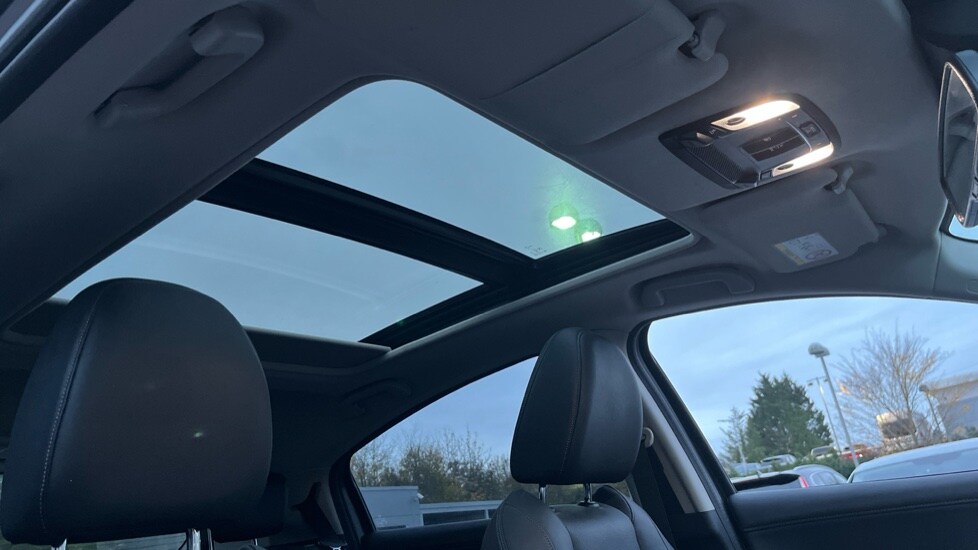 Used Honda HR-V 2020 for sale - 76841919: Photo 30