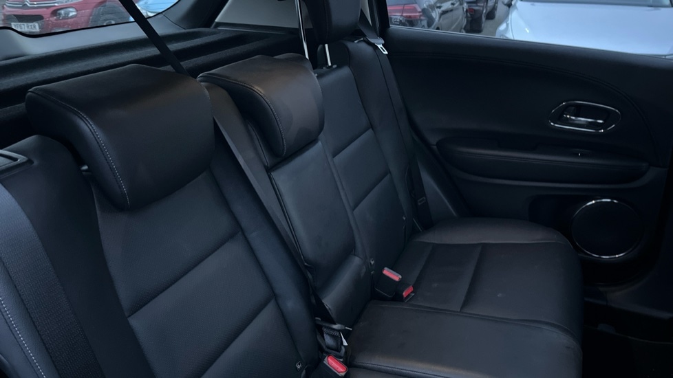 Used Honda HR-V 2020 for sale - 76841919: Photo 8