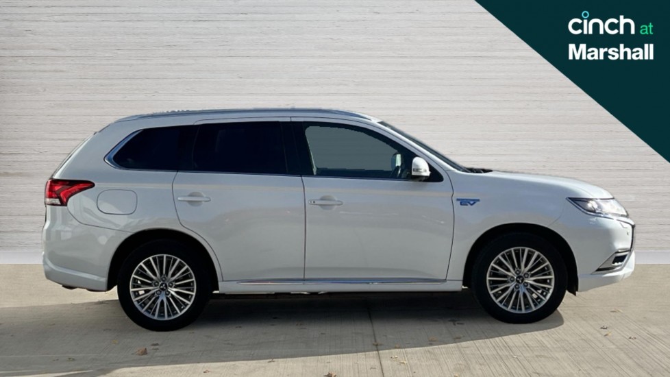 Used Mitsubishi Outlander 2018 for sale - 76372857: Photo 2