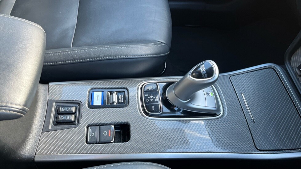 Used Mitsubishi Outlander 2018 for sale - 76372857: Photo 26