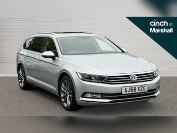 Volkswagen - Passat