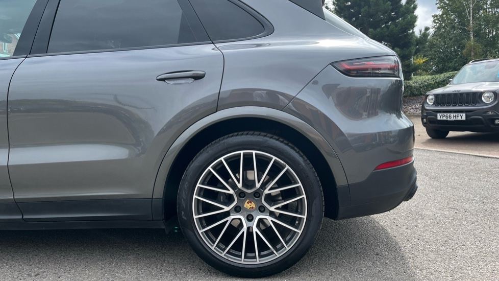 Used Porsche Cayenne 2019 for sale - 76112051: Photo 19