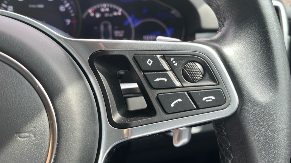 Used Porsche Cayenne 2019 for sale - 76112051: Photo 21