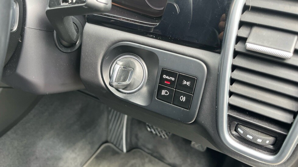 Used Porsche Cayenne 2019 for sale - 76112051: Photo 45