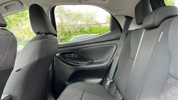 Used Toyota Yaris 2024 for sale - 75274371: Photo 14