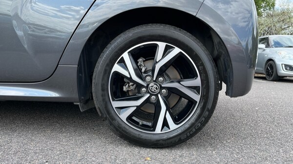 Used Toyota Yaris 2024 for sale - 75274371: Photo 18