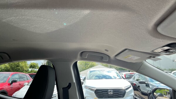 Used Toyota Yaris 2024 for sale - 75274371: Photo 29