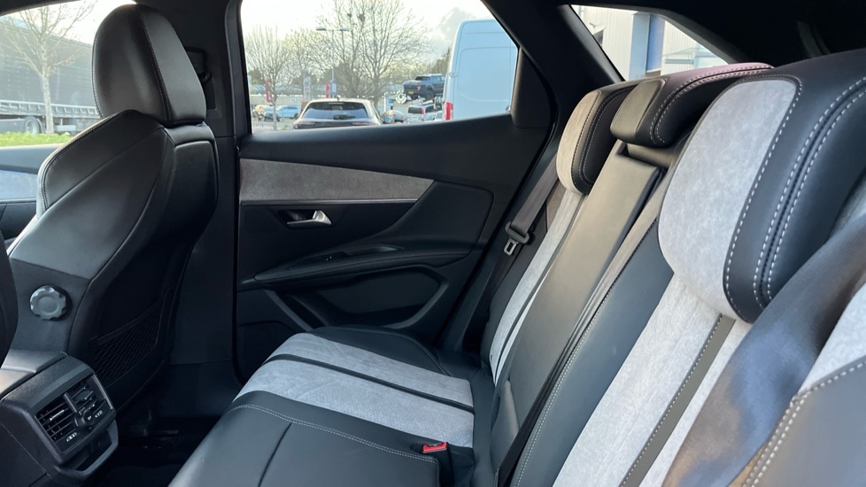 Used Peugeot 3008 2021 for sale - 76901251: Photo 14