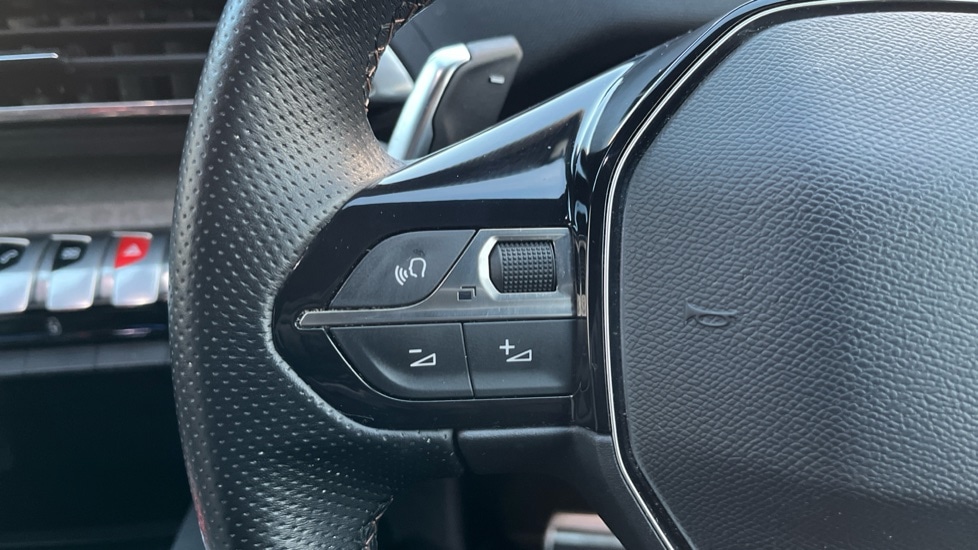 Used Peugeot 3008 2021 for sale - 76901251: Photo 24