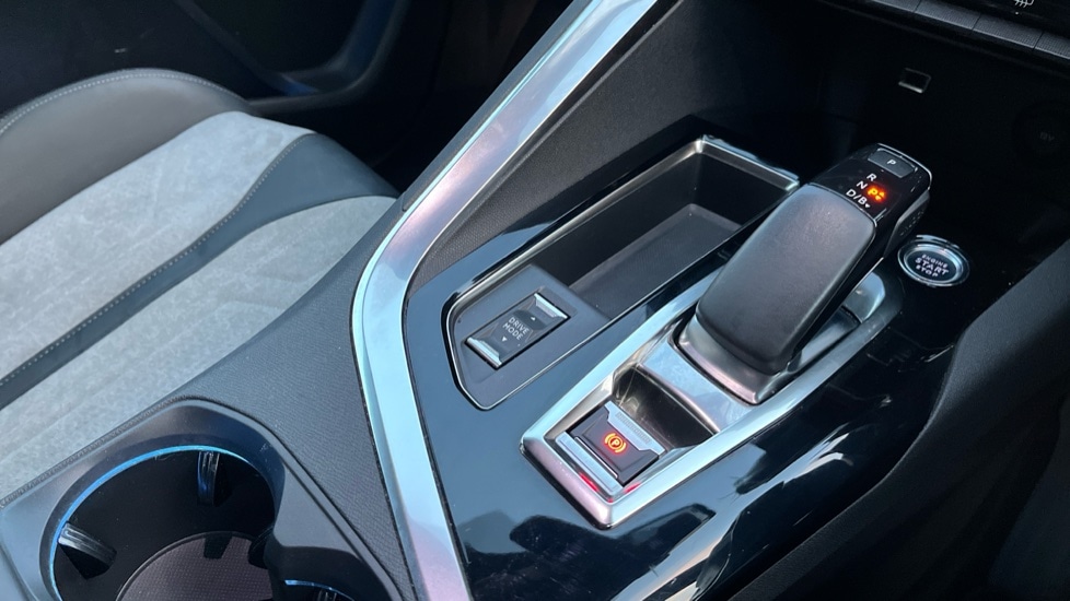 Used Peugeot 3008 2021 for sale - 76901251: Photo 30