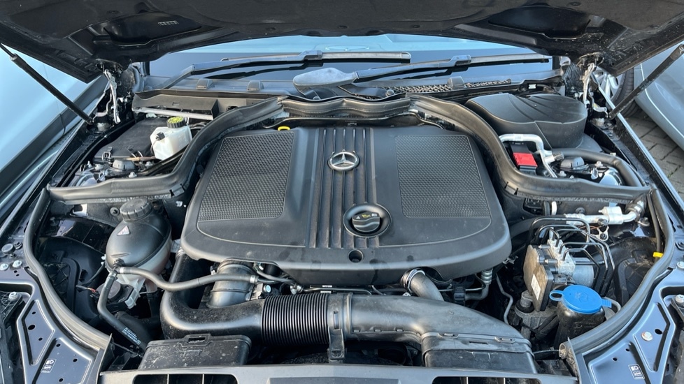 Used Mercedes-Benz E Class 2016 for sale - 76587087: Photo 16