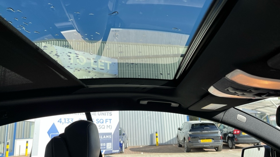 Used Mercedes-Benz E Class 2016 for sale - 76587087: Photo 29