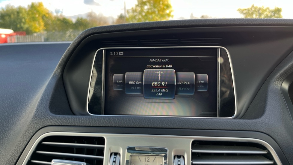 Used Mercedes-Benz E Class 2016 for sale - 76587087: Photo 33