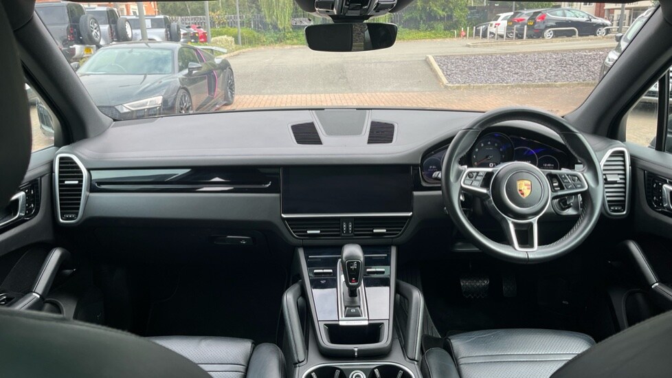 Used Porsche Cayenne 2019 for sale - 77047625: Photo 11