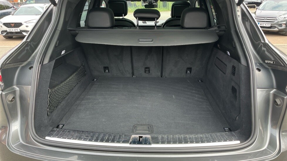 Used Porsche Cayenne 2019 for sale - 77047625: Photo 15