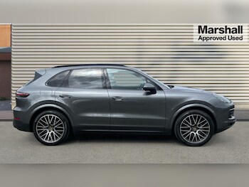 Used Porsche Cayenne 2019 for sale - 77047625: Photo