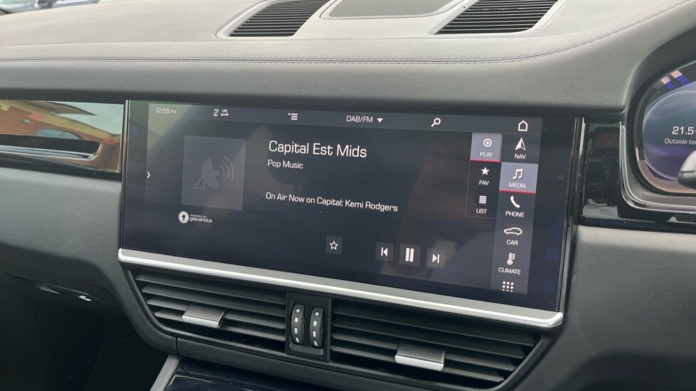 Used Porsche Cayenne 2019 for sale - 77047625: Photo 48