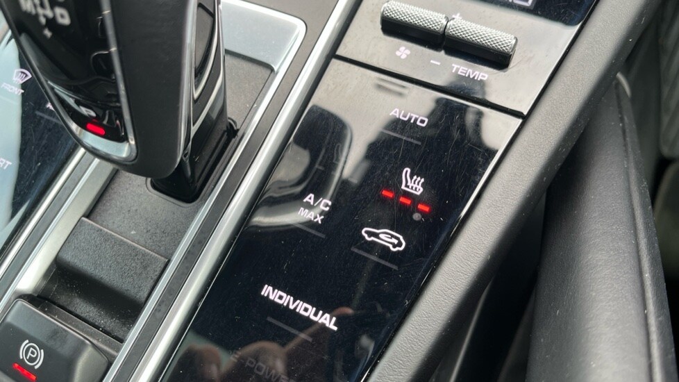 Used Porsche Cayenne 2019 for sale - 77047625: Photo 52