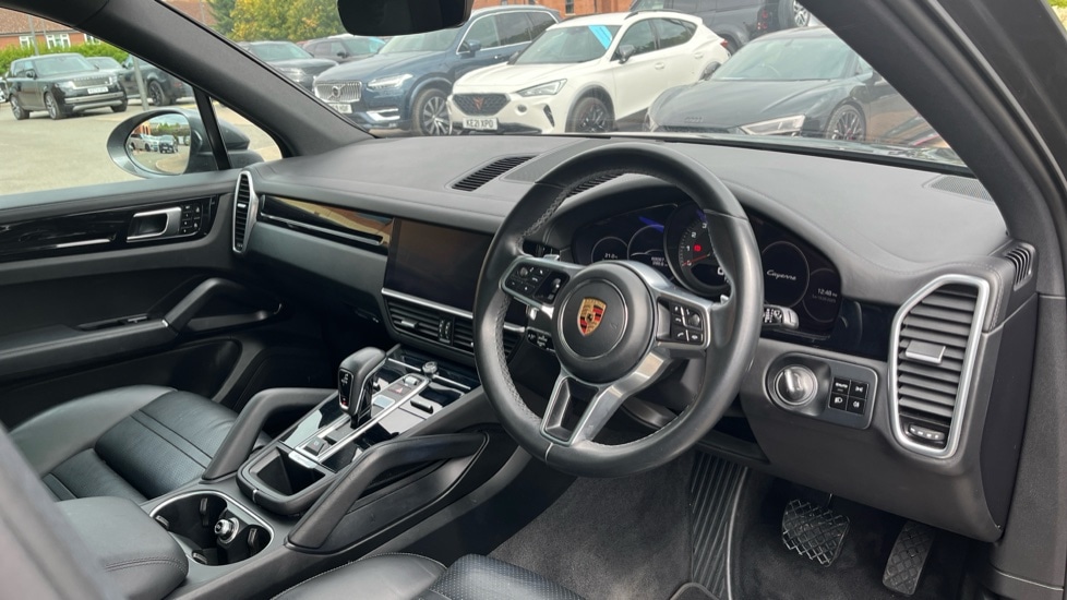 Used Porsche Cayenne 2019 for sale - 77047625: Photo 9