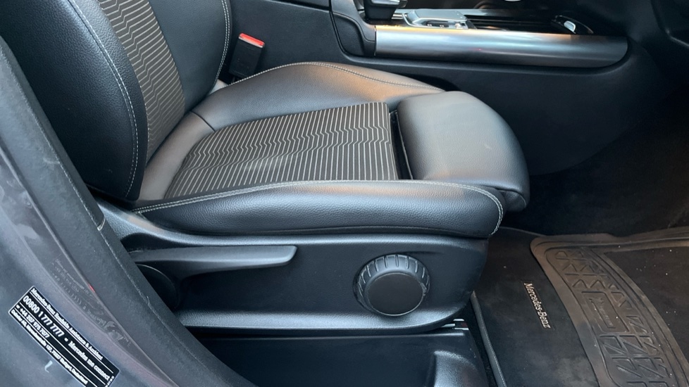 Used Mercedes-Benz B Class 2019 for sale - 76079152: Photo 32