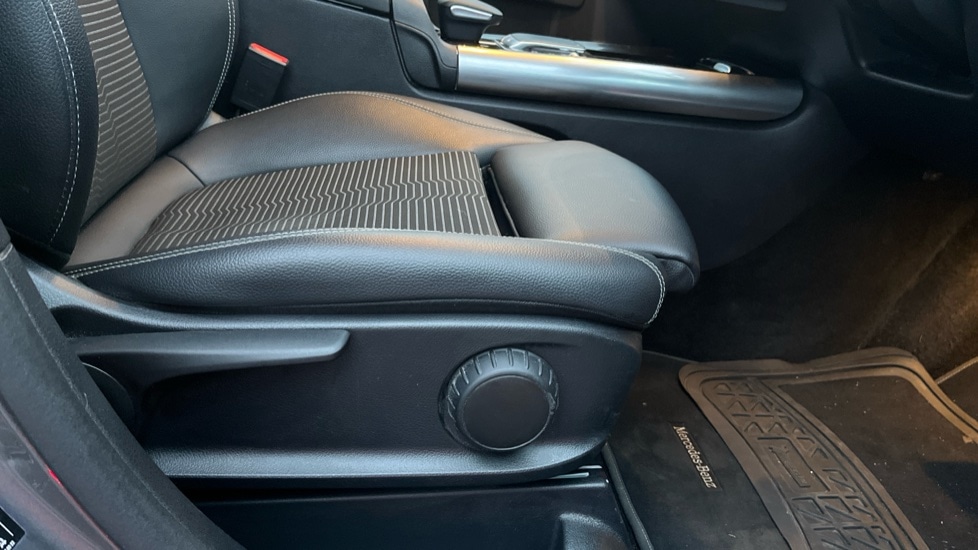 Used Mercedes-Benz B Class 2019 for sale - 76079152: Photo 37