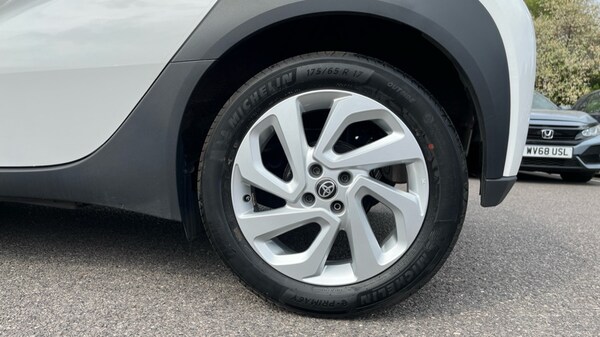 Used Toyota Aygo X 2023 for sale - 75629669: Photo 18