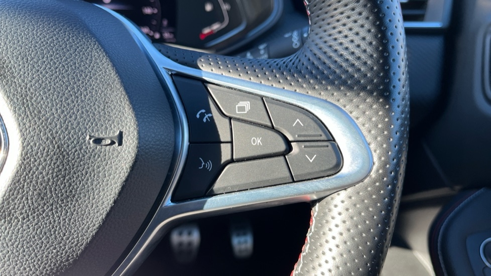 Used Renault Clio 2022 for sale - 76623647: Photo 21