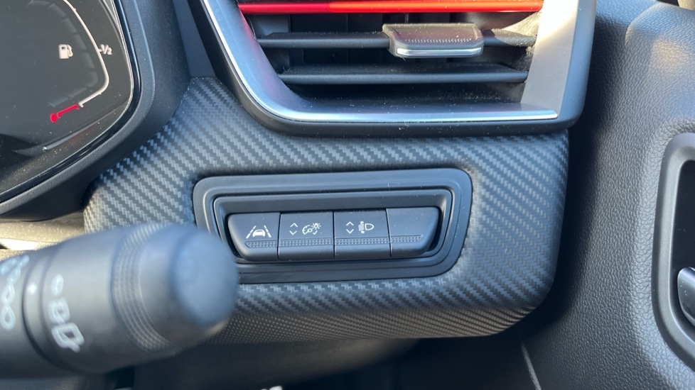 Used Renault Clio 2022 for sale - 76623647: Photo 37