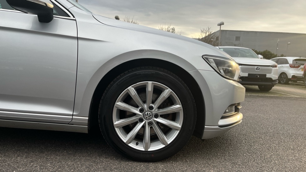 Used Volkswagen Passat 2016 for sale - 76623558: Photo 17