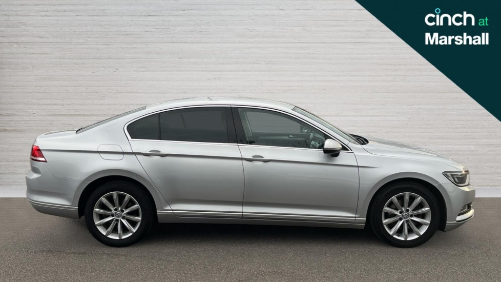 Used Volkswagen Passat 2016 for sale - 76623558: Photo 2