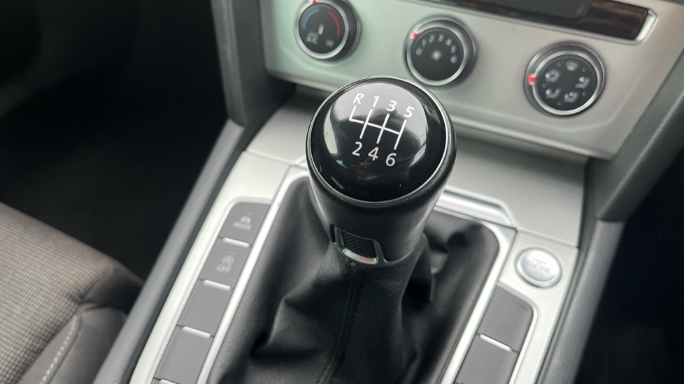 Used Volkswagen Passat 2016 for sale - 76623558: Photo 29