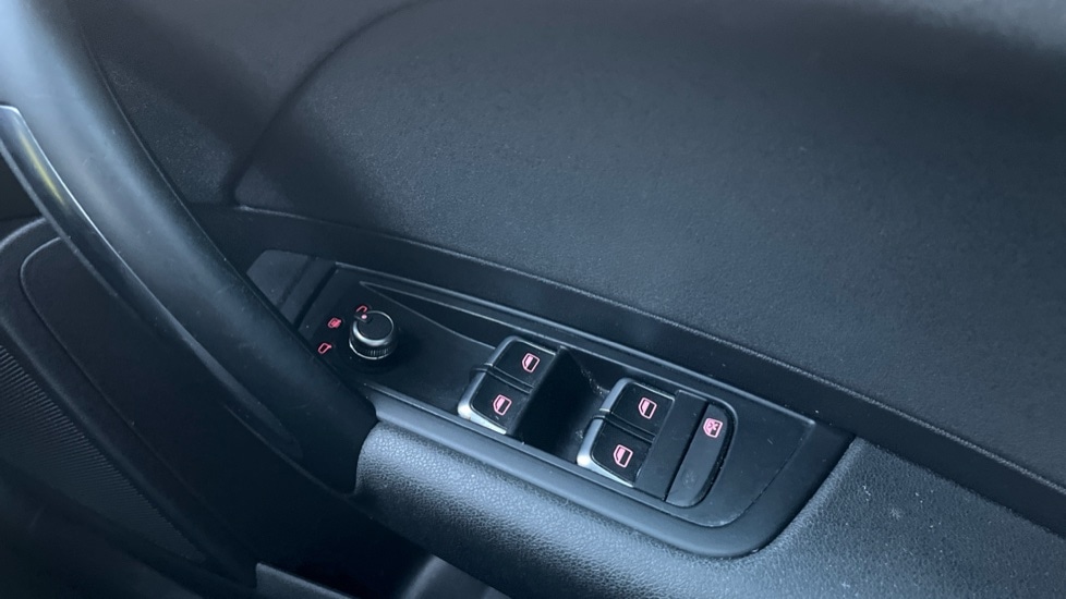 Used Audi A1 2016 for sale - 76780358: Photo 35