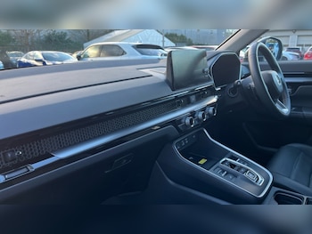 Used Honda CR-V 2025 for sale - 76652656: Photo