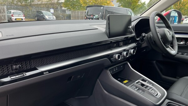 Used Honda CR-V 2025 for sale - 76161348: Photo 2