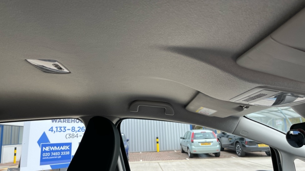 Used Honda Jazz 2018 for sale - 76668230: Photo 29