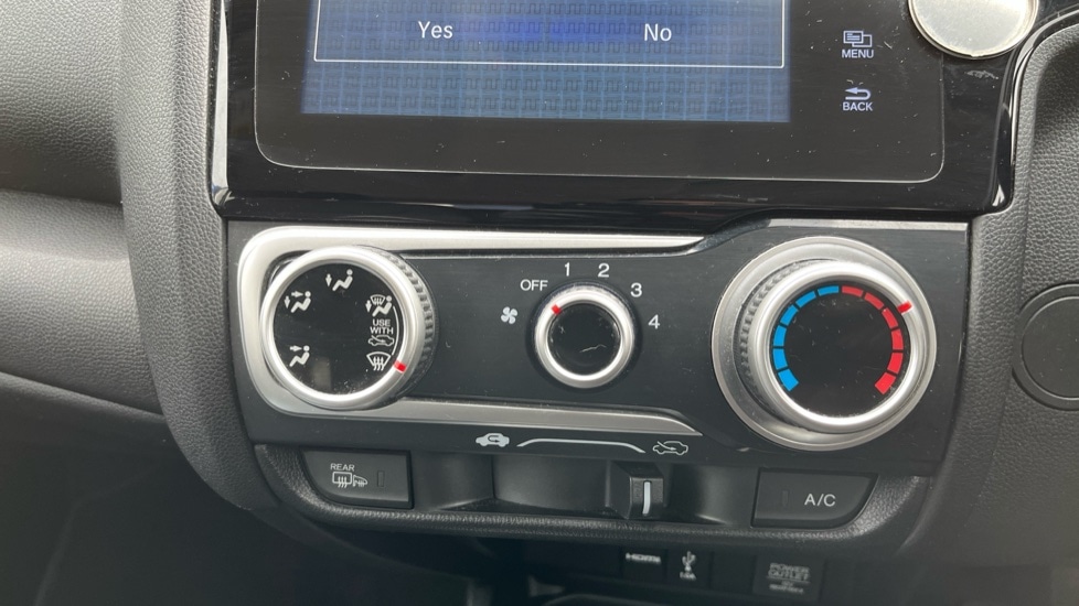 Used Honda Jazz 2018 for sale - 76668230: Photo 33