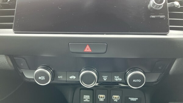 Used Honda Jazz 2025 for sale - 76161504: Photo 34