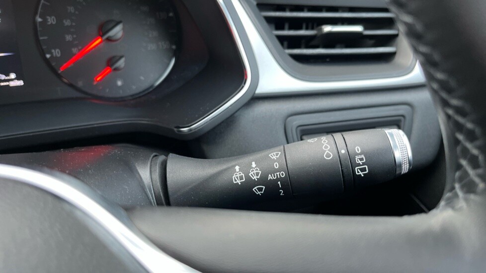 Used Renault Captur 2021 for sale - 76539996: Photo 25