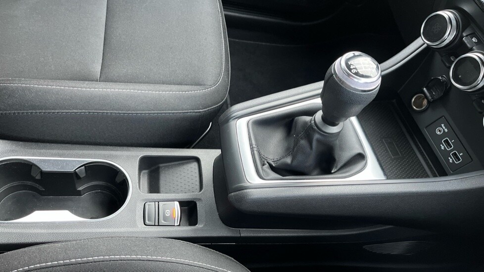 Used Renault Captur 2021 for sale - 76539996: Photo 29