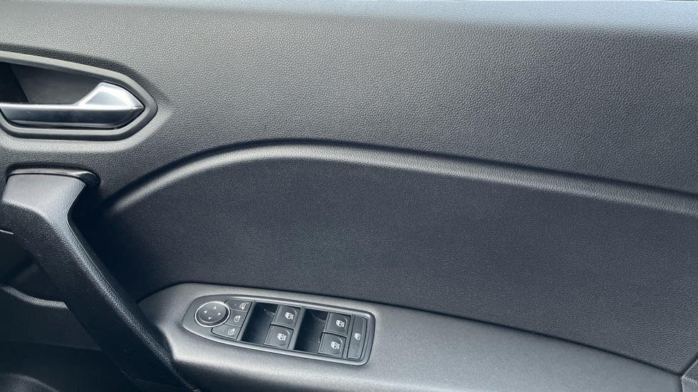 Used Renault Captur 2021 for sale - 76539996: Photo 31