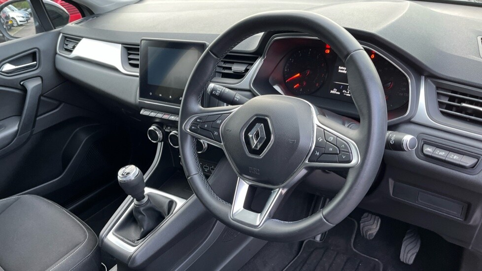 Used Renault Captur 2021 for sale - 76539996: Photo 9