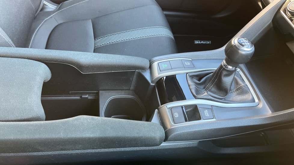 Used Honda Civic 2017 for sale - 76933263: Photo 26